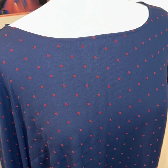 Ann Taylor Navy Blue Polka Dot Pattern Top Size Large - Picture 6 of 11
